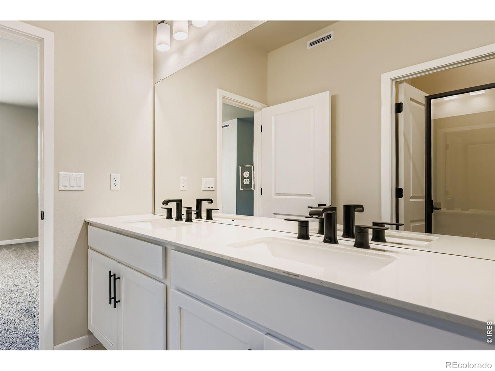 2817 Bear Springs Circle Longmont CO 80503