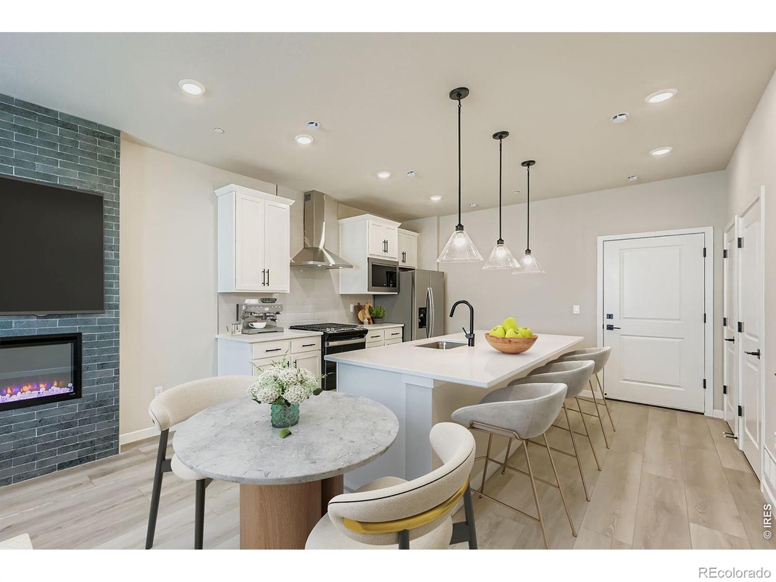 2817 Bear Springs Circle Longmont CO 80503