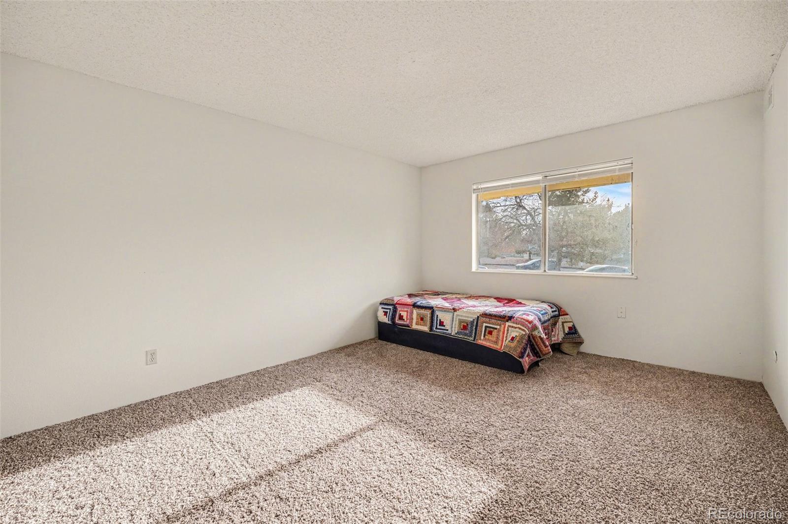 10211 Ura Lane Thornton CO 80260
