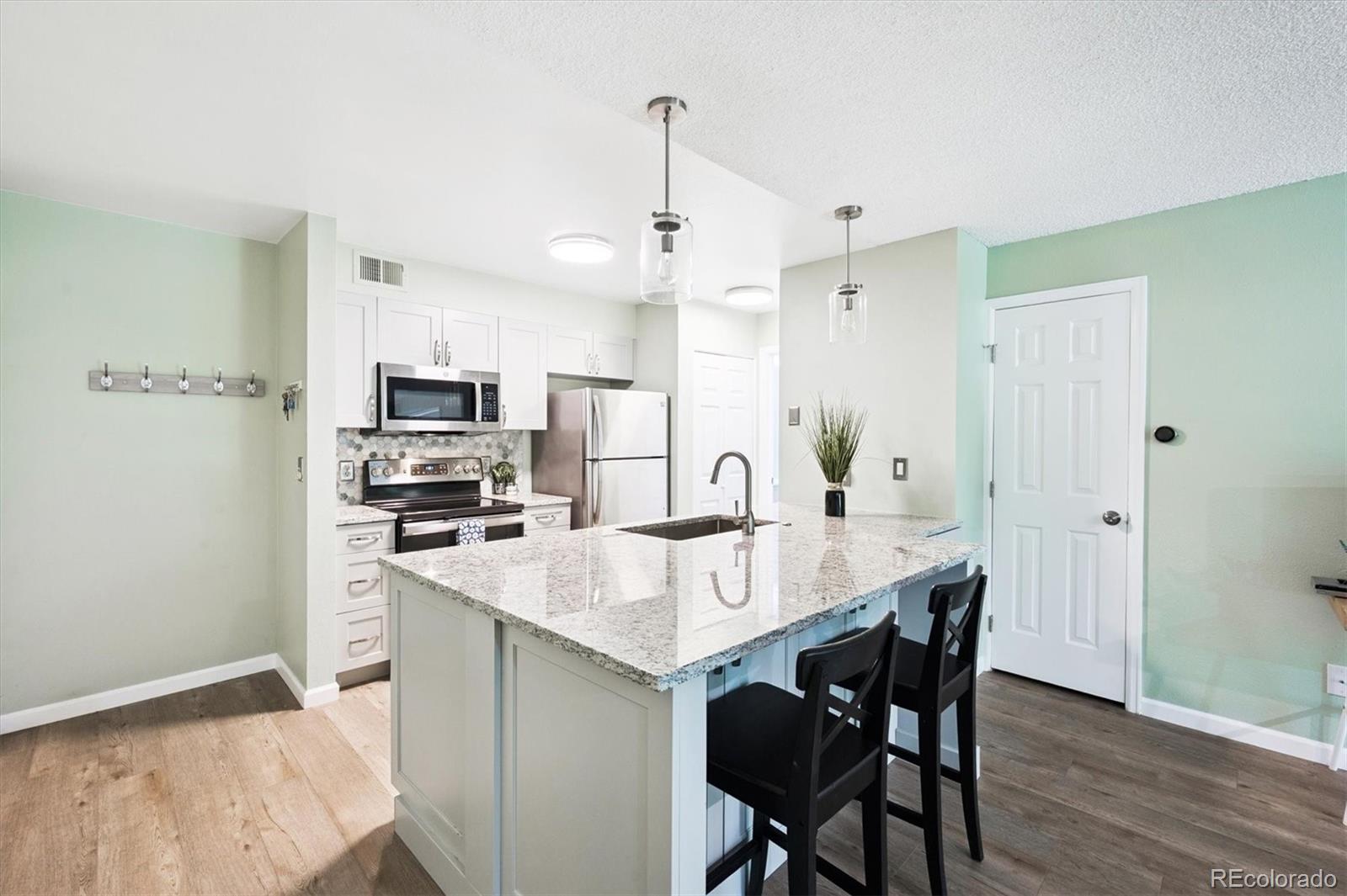 2575 S Syracuse Way Denver CO 80231
