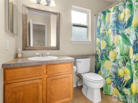 3644 Oakwood Drive Longmont CO 80503