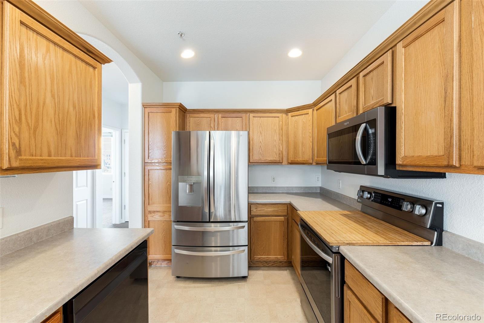 8976 Fox Drive Denver CO 80260