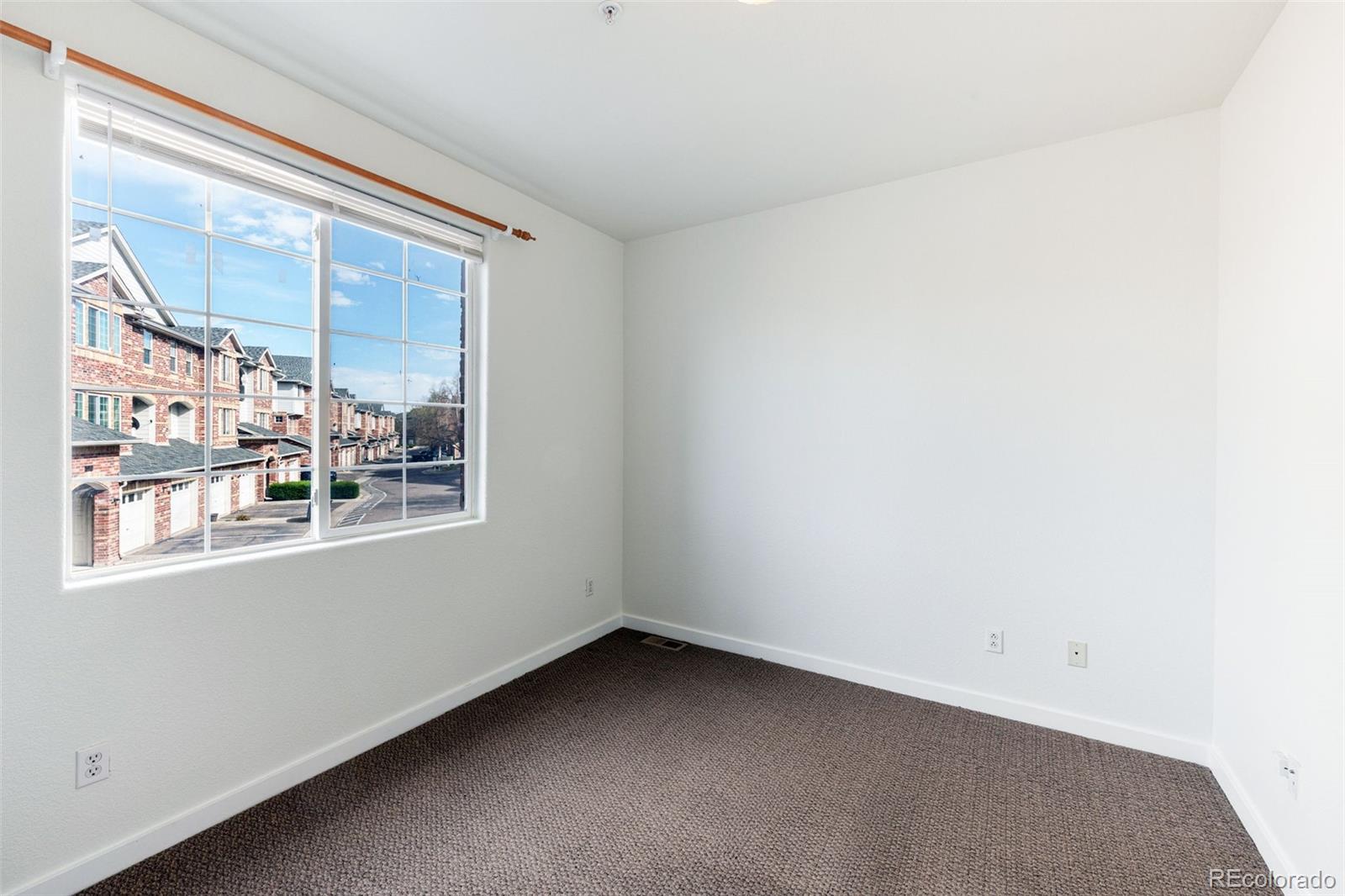 8976 Fox Drive Denver CO 80260