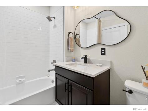 2250 S Mcintyre Street Lakewood CO 80228