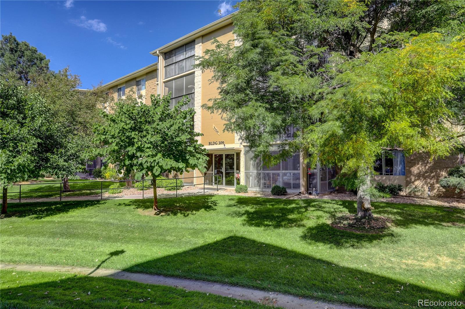 3124 S Wheeling Way Aurora CO 80014