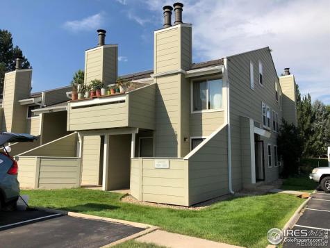 7933 Countryside Drive Niwot CO 80503