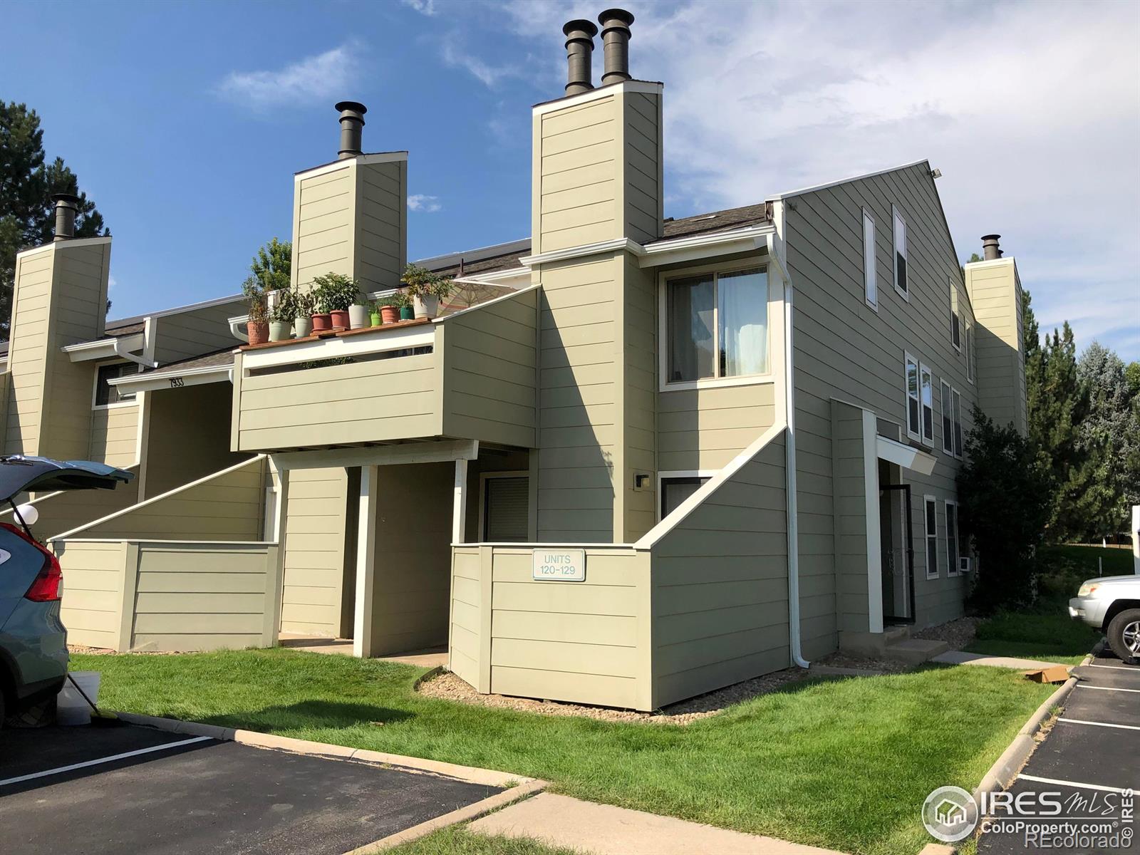 7933 Countryside Drive Niwot CO 80503