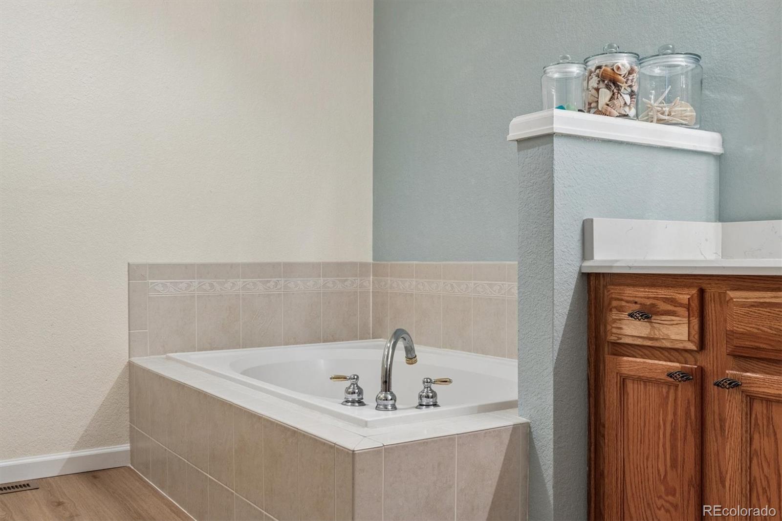 7387 Norfolk Place Castle Pines CO 80108