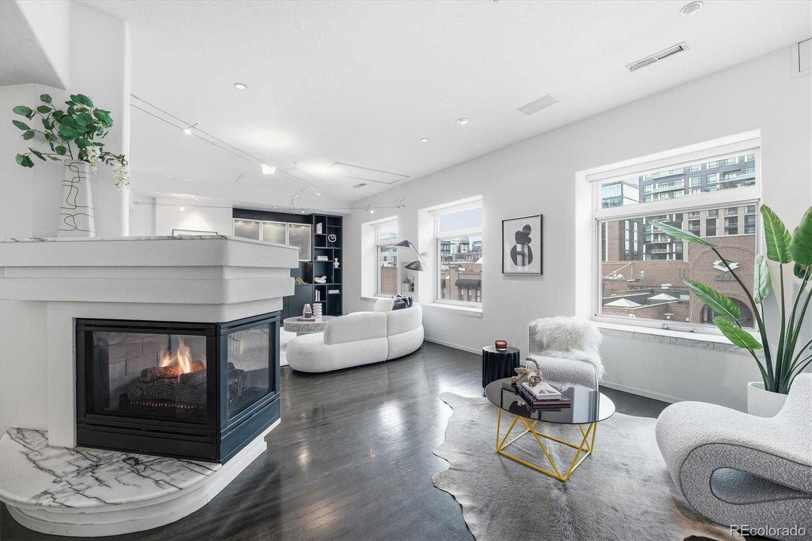 1940 Blake Street Denver CO 80202