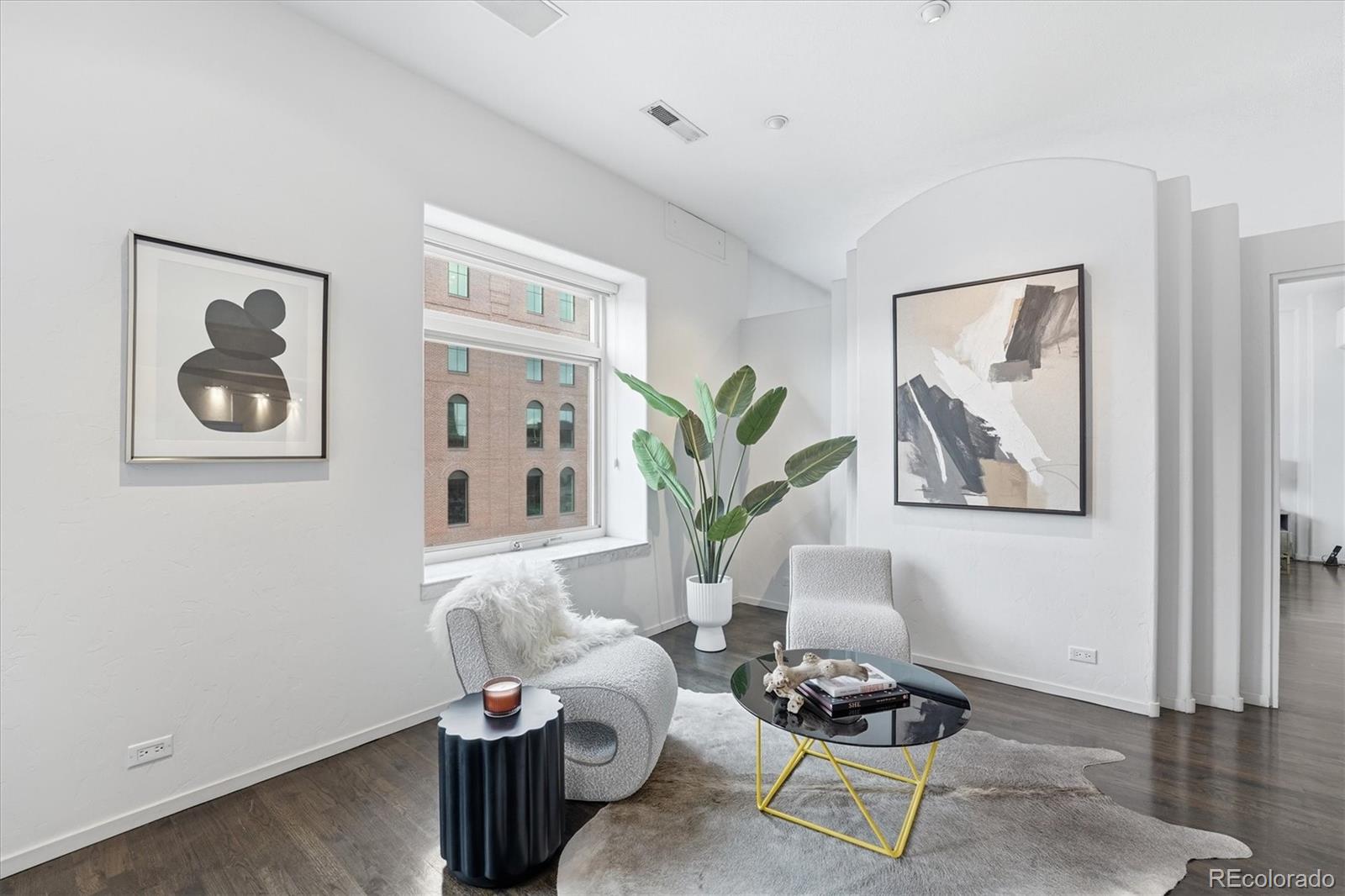 1940 Blake Street Denver CO 80202