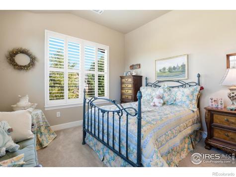 1379 Charles Drive Longmont CO 80503