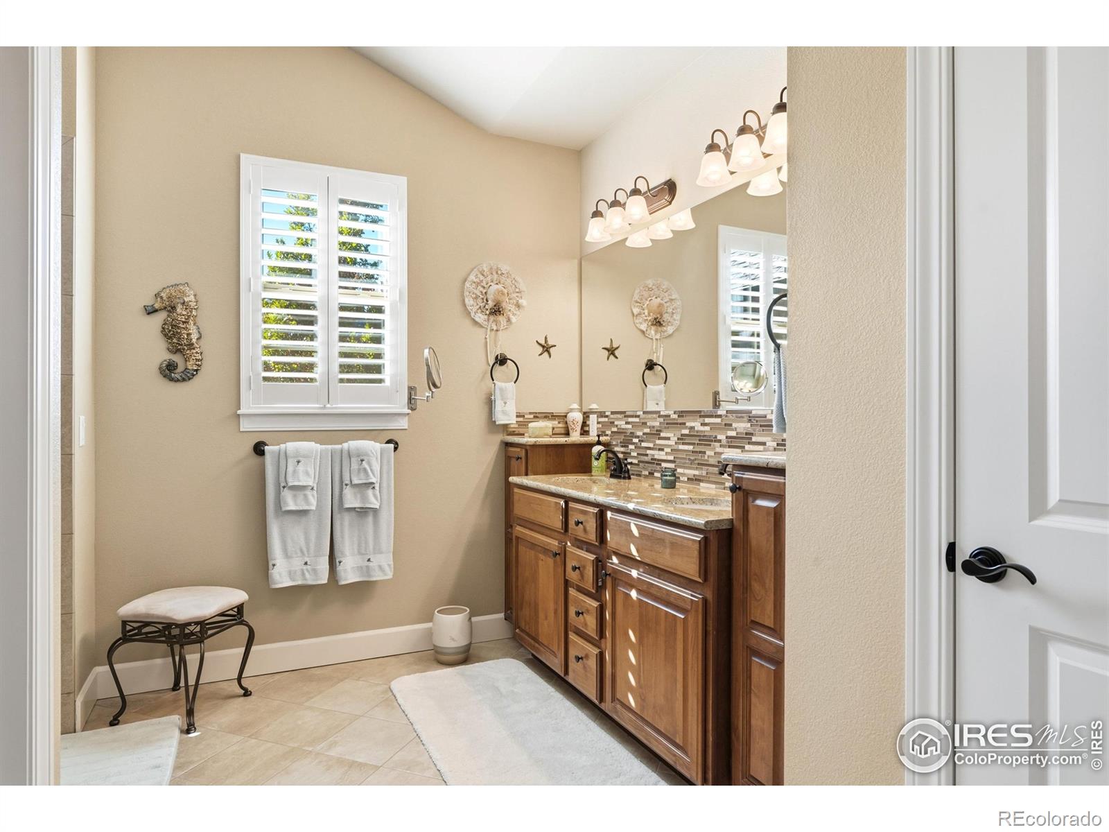 1379 Charles Drive Longmont CO 80503
