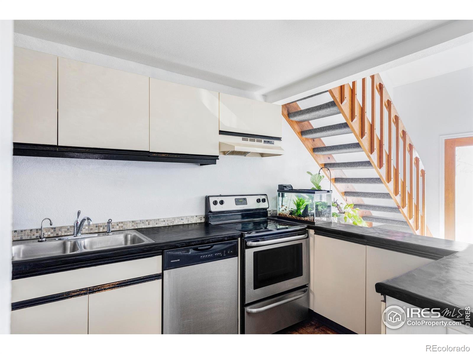 2201 Pearl Street Boulder CO 80302