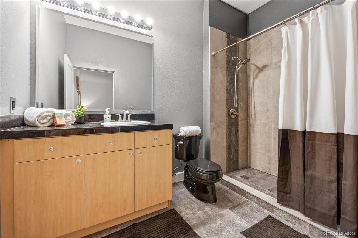 5677 S Park Place Greenwood Village CO 80111