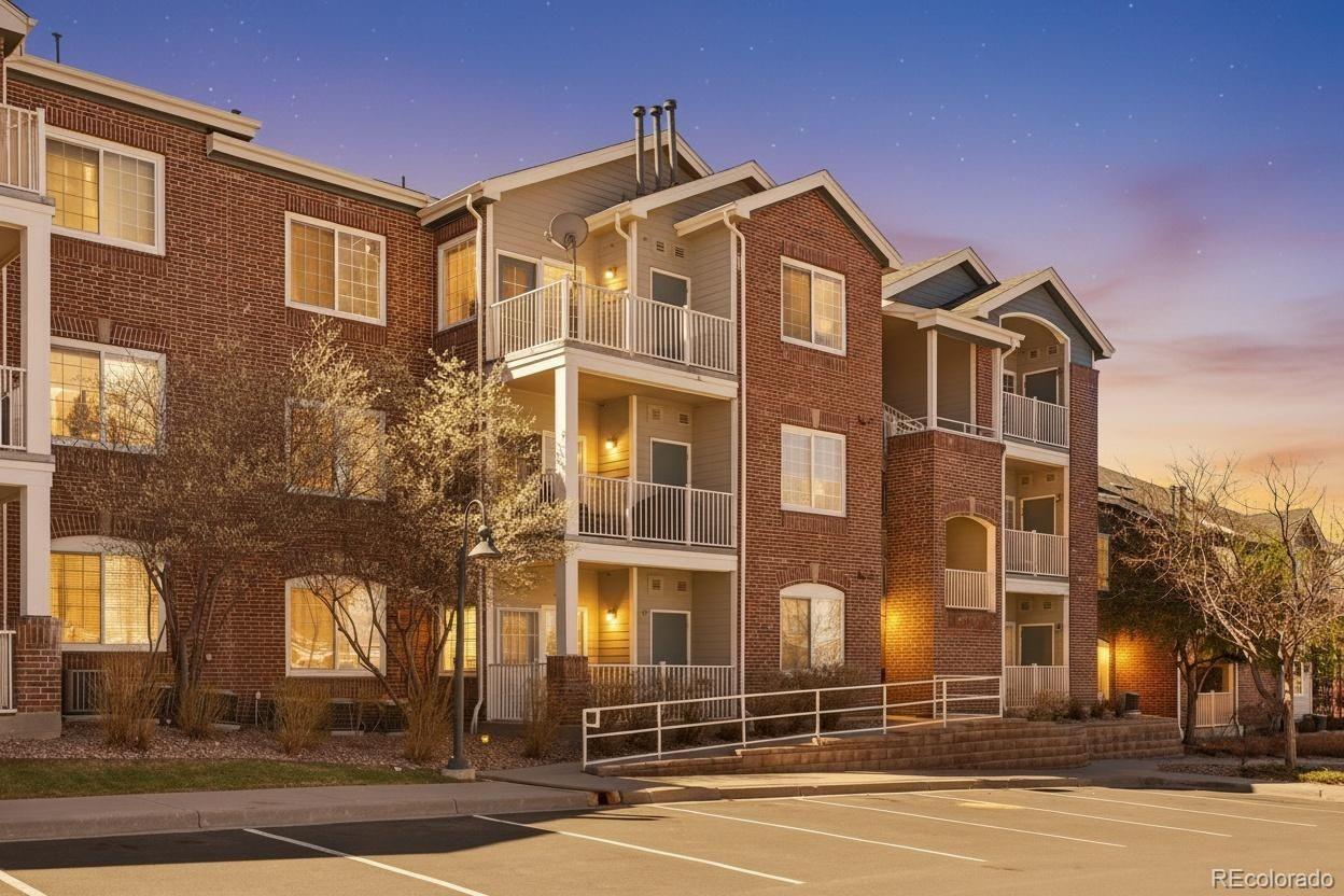 2662 S Cathay Way Aurora CO 80013