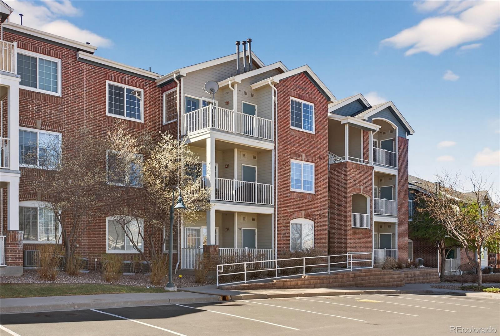 2662 S Cathay Way Aurora CO 80013