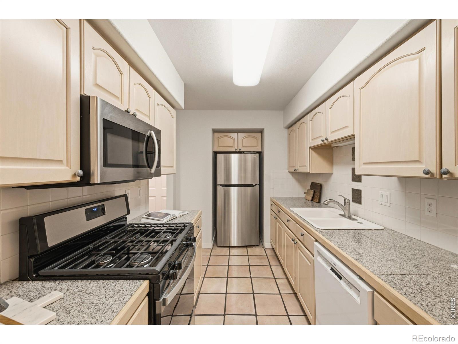 563 Ridgeview Drive Louisville CO 80027