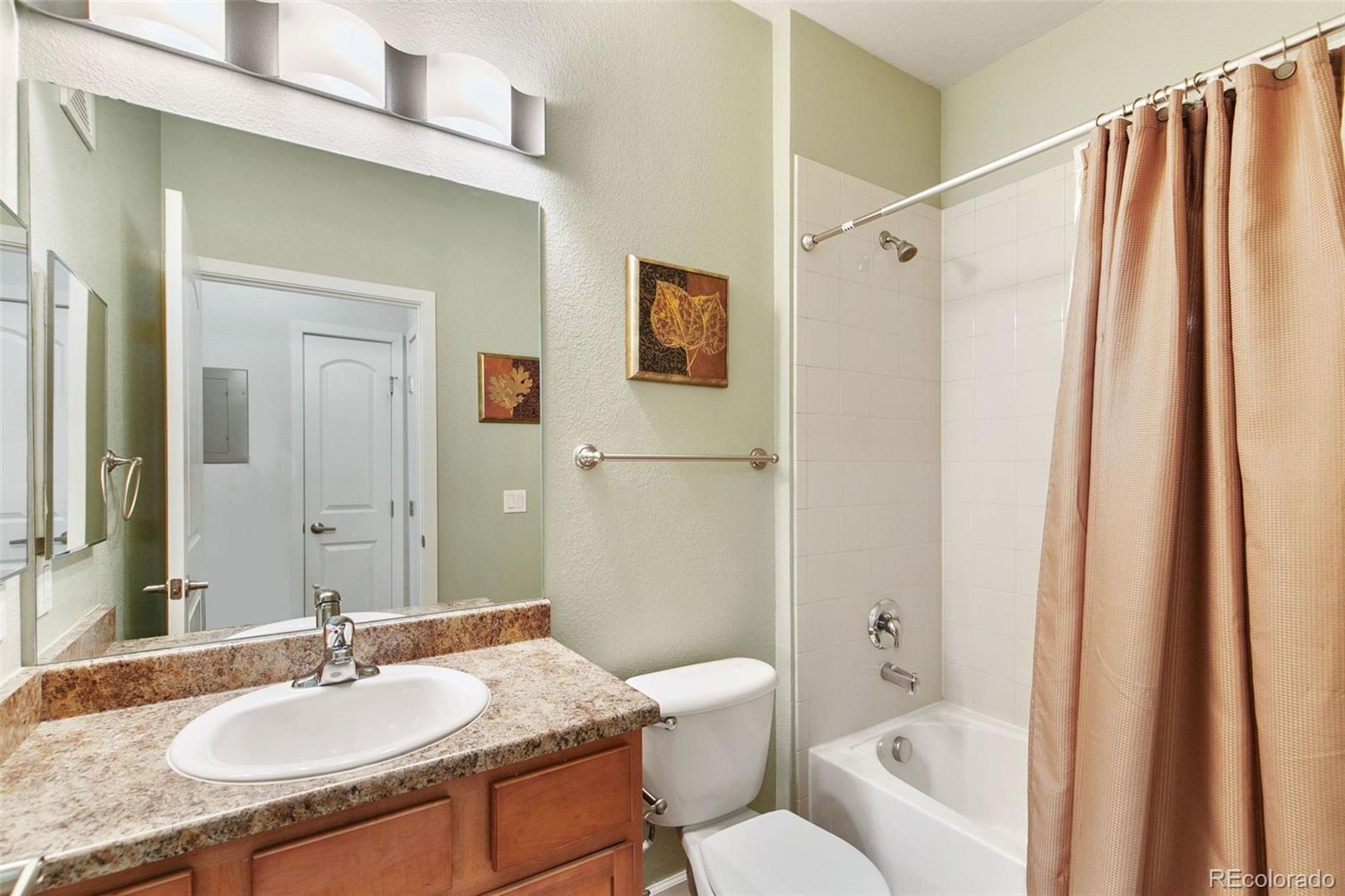 13456 Via Varra Broomfield CO 80020