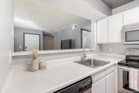 5745 W Atlantic Place Lakewood CO 80227