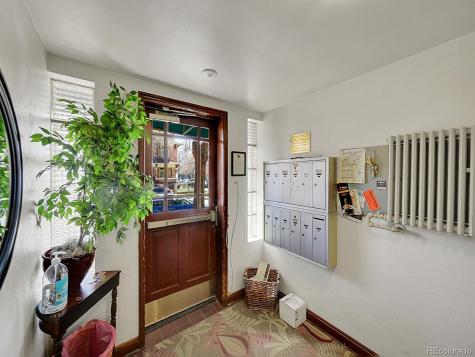 1605 Saint Paul Street Denver CO 80206