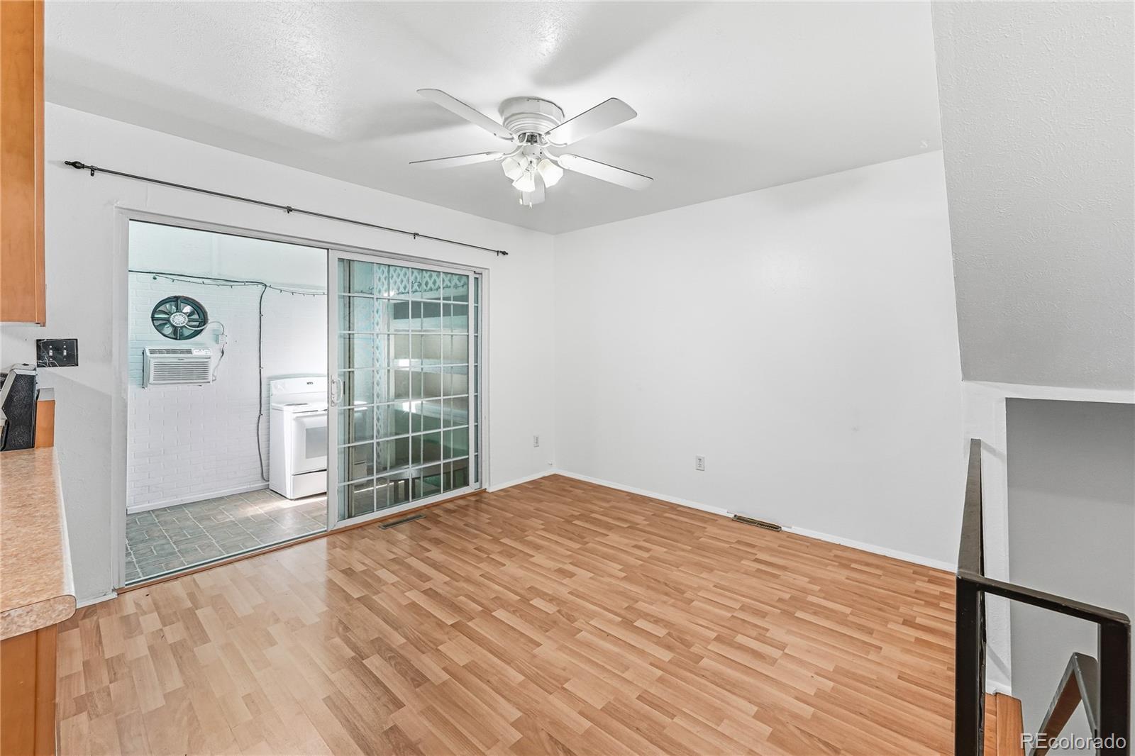 125 Paris Circle Aurora CO 80011