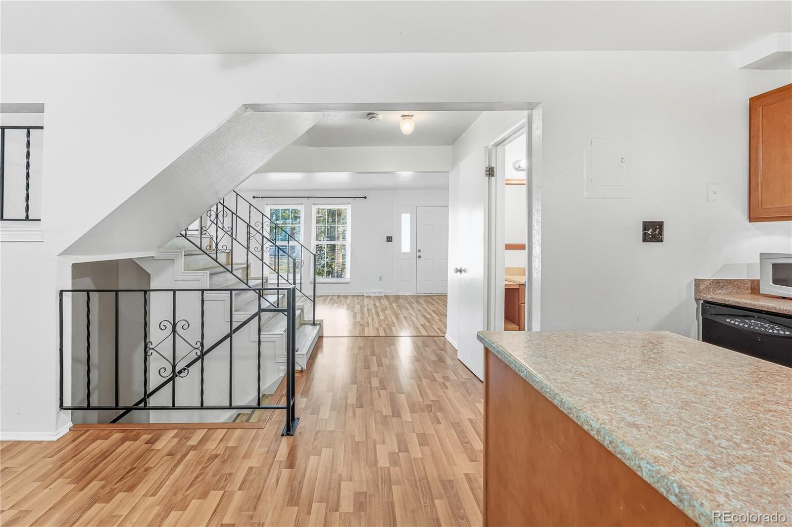 125 Paris Circle Aurora CO 80011