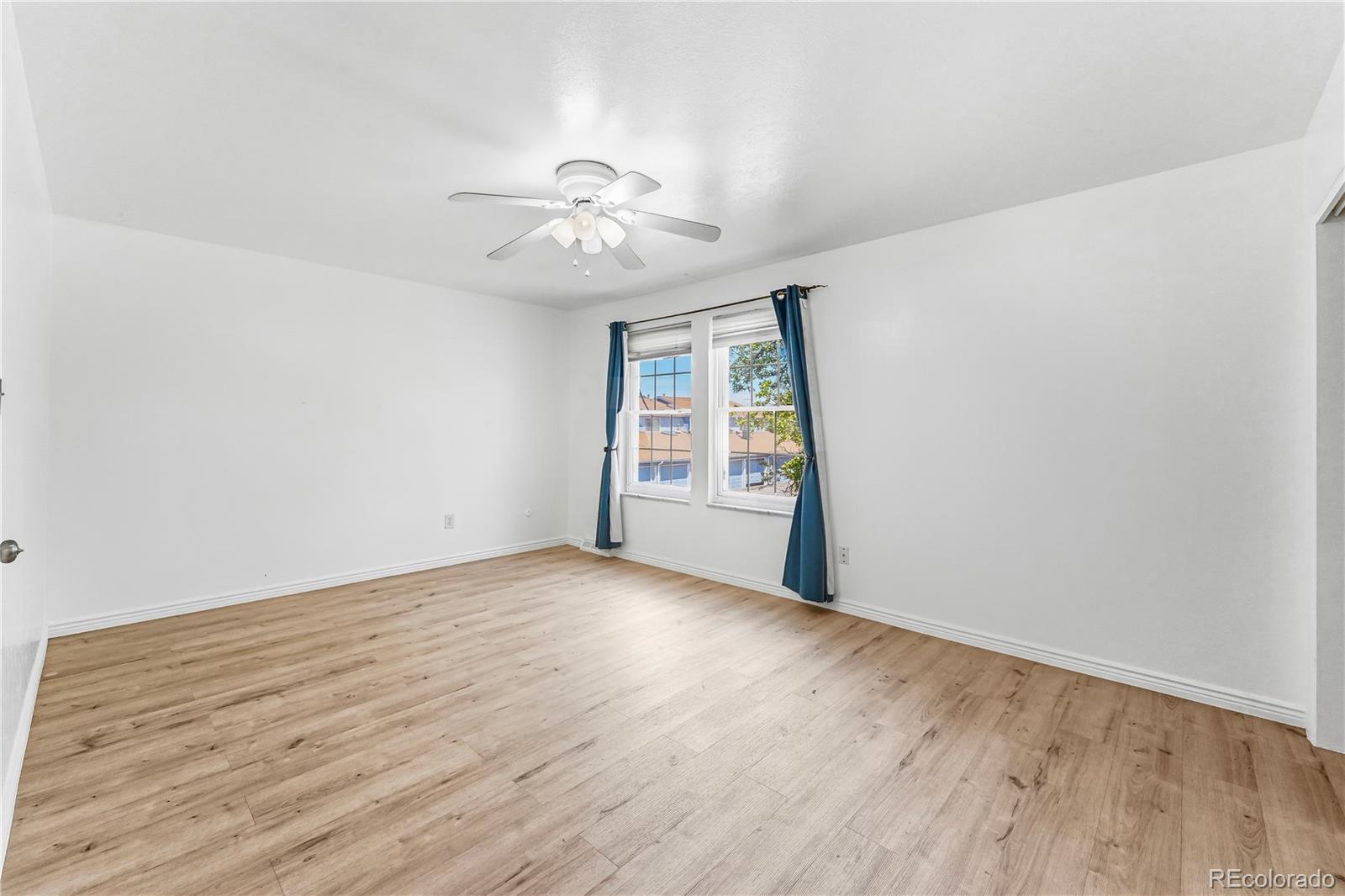 125 Paris Circle Aurora CO 80011