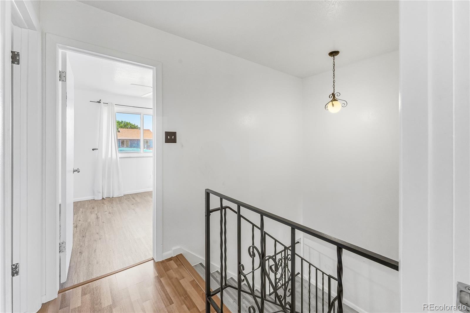 125 Paris Circle Aurora CO 80011