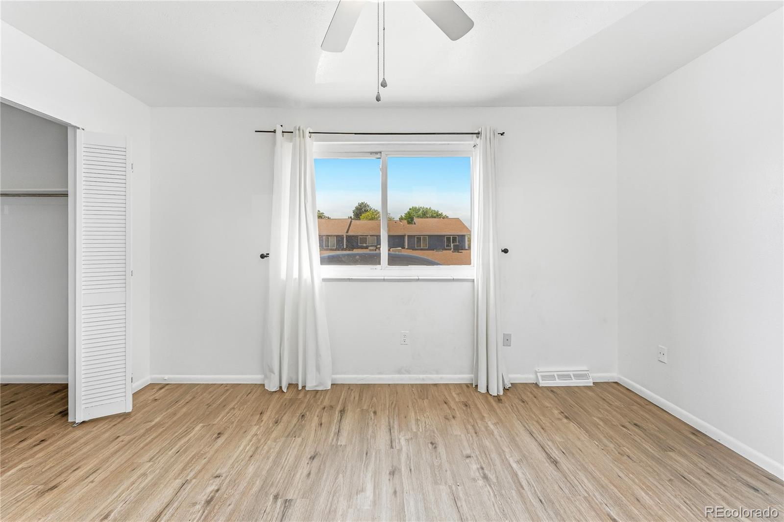 125 Paris Circle Aurora CO 80011