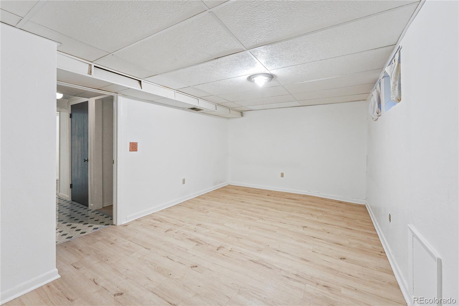 125 Paris Circle Aurora CO 80011