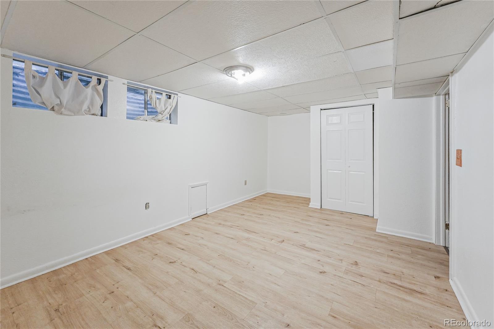 125 Paris Circle Aurora CO 80011