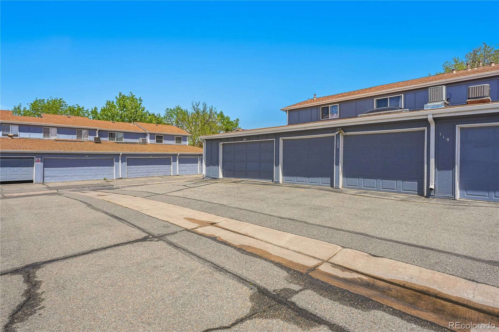 125 Paris Circle Aurora CO 80011