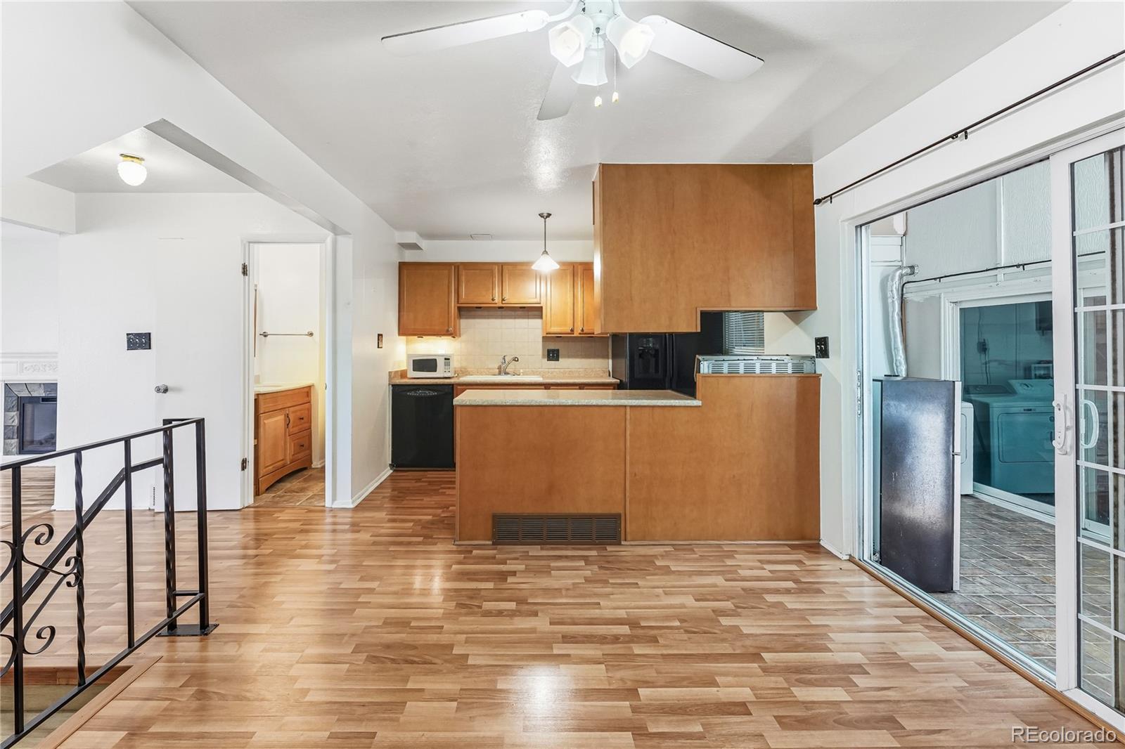 125 Paris Circle Aurora CO 80011