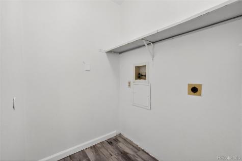 8225 Fairmount Drive Denver CO 80247