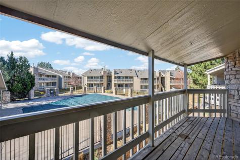 8225 Fairmount Drive Denver CO 80247