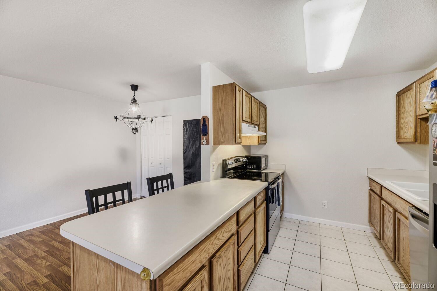 13085 W Cedar Drive Lakewood CO 80228