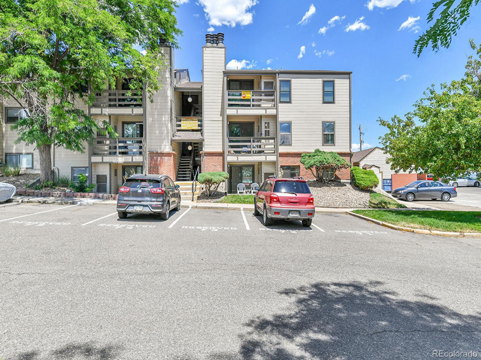 579 Wright Street Lakewood CO 80228