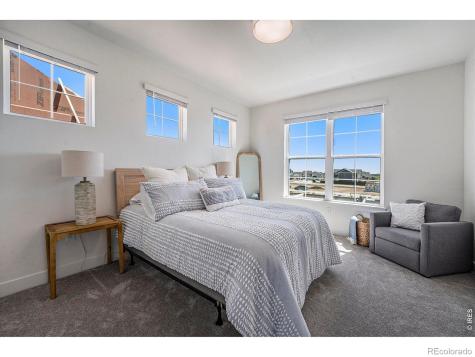 5001 Avon Avenue Loveland CO 80538