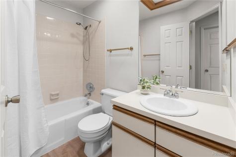 1417 W Lake Court Littleton CO 80120
