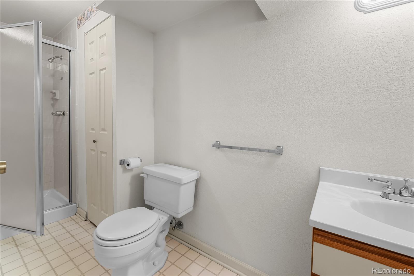 1417 W Lake Court Littleton CO 80120