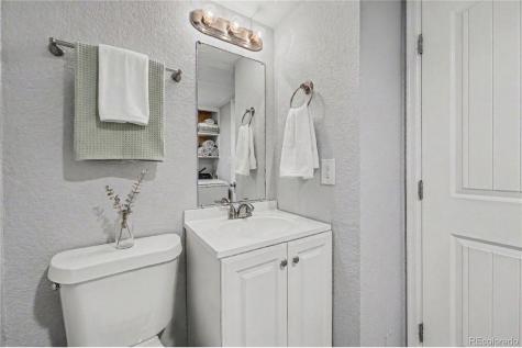 10490 W Jewell Avenue Lakewood CO 80232