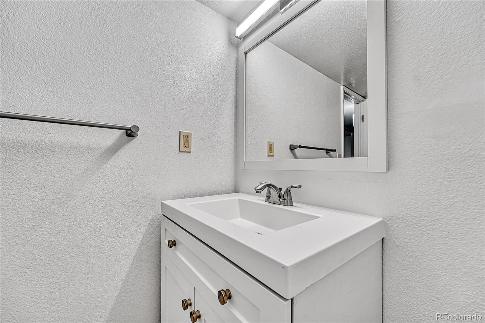 9276 E Nassau Avenue Denver CO 80237