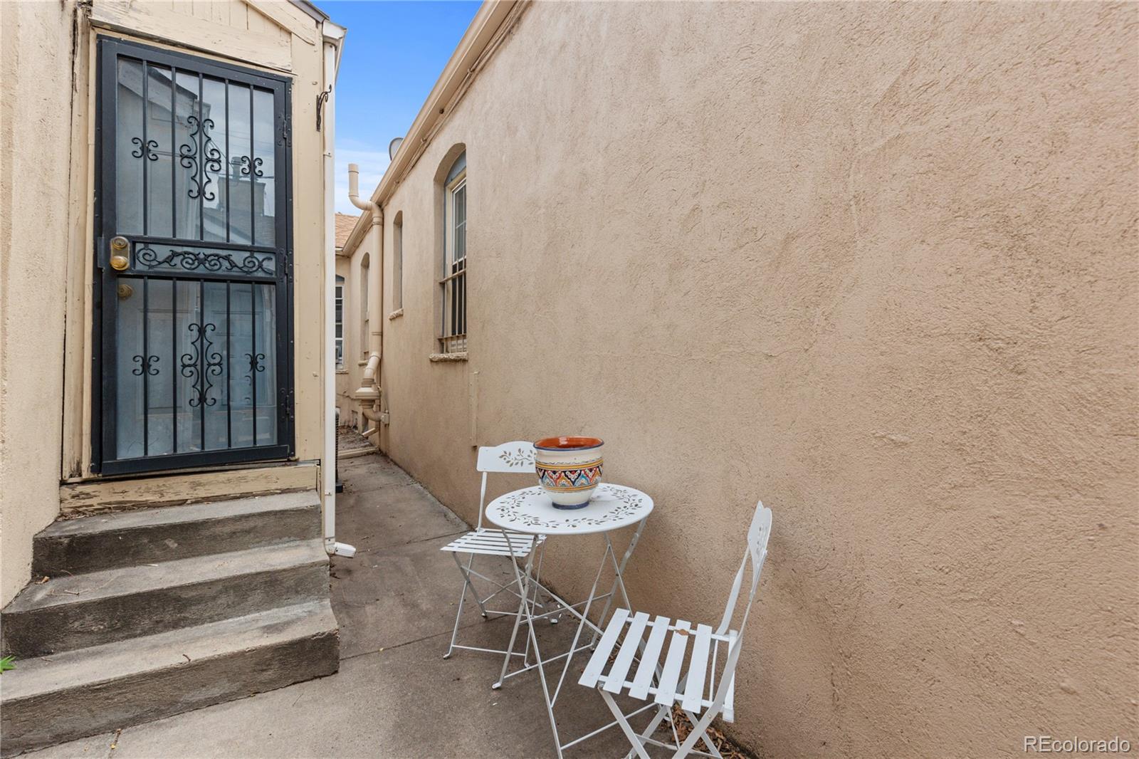 579 N Pennsylvania Street Denver CO 80203