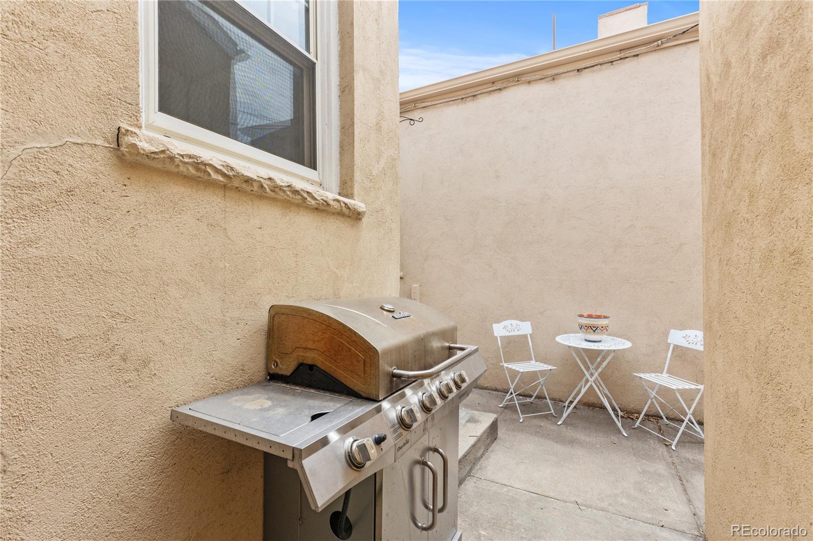 579 N Pennsylvania Street Denver CO 80203