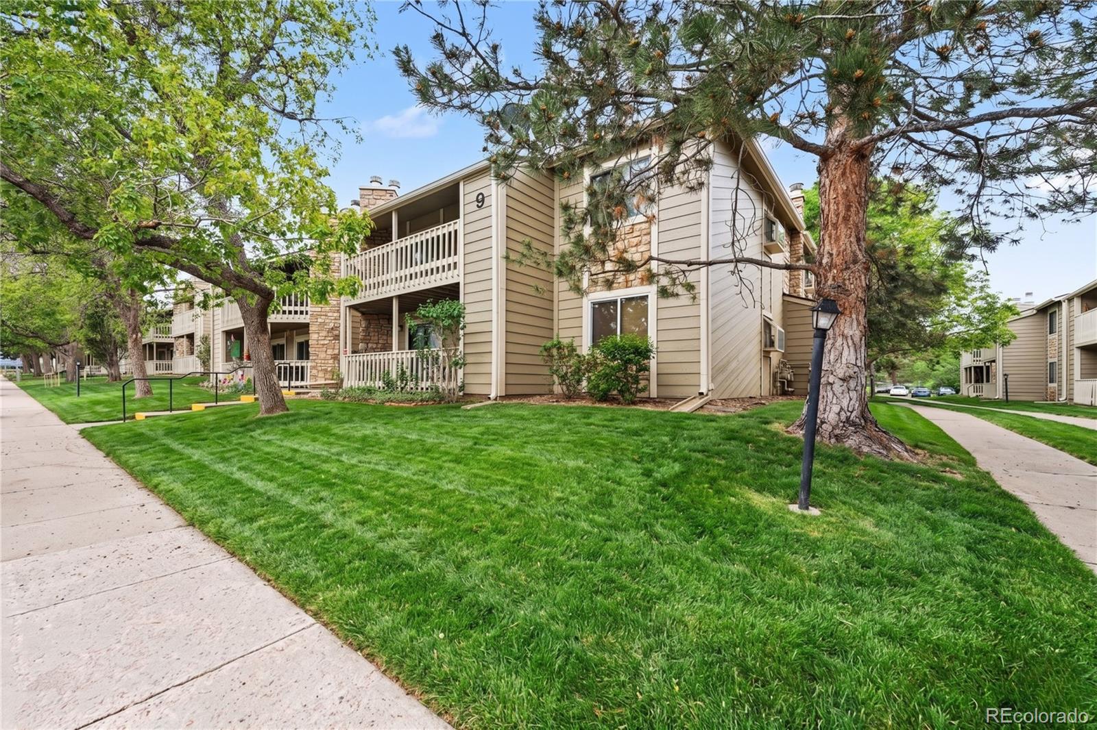 8225 E Fairmount Drive Denver CO 80247
