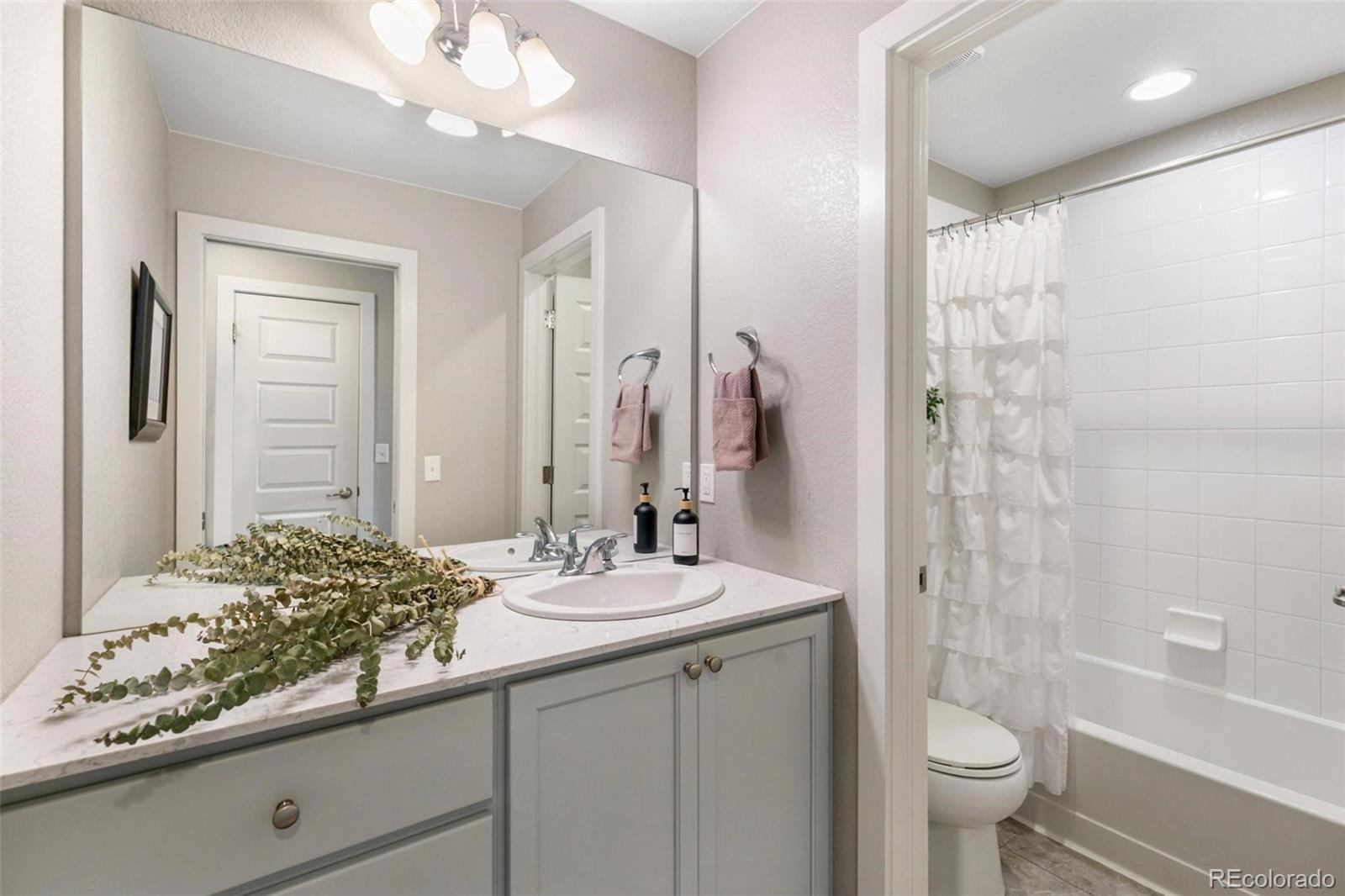 7939 E 54th Place Denver CO 80238