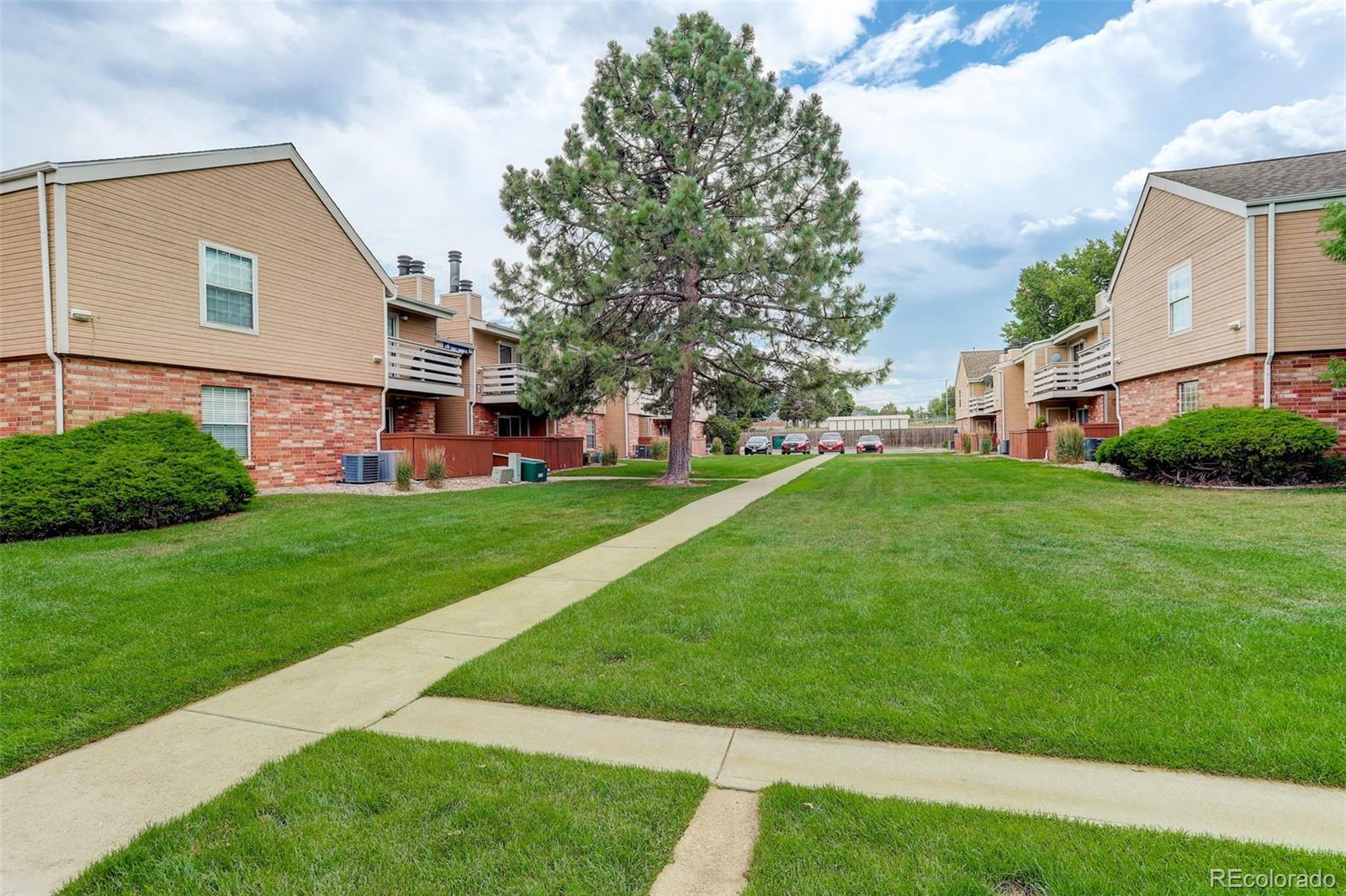 3322 S Ammons Street Lakewood CO 80227