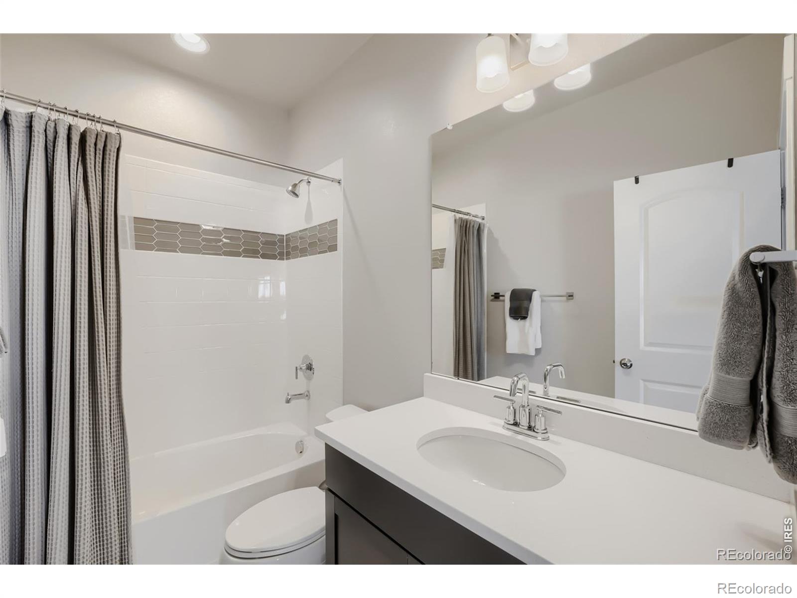 6346 N Dayton Way Denver CO 80238
