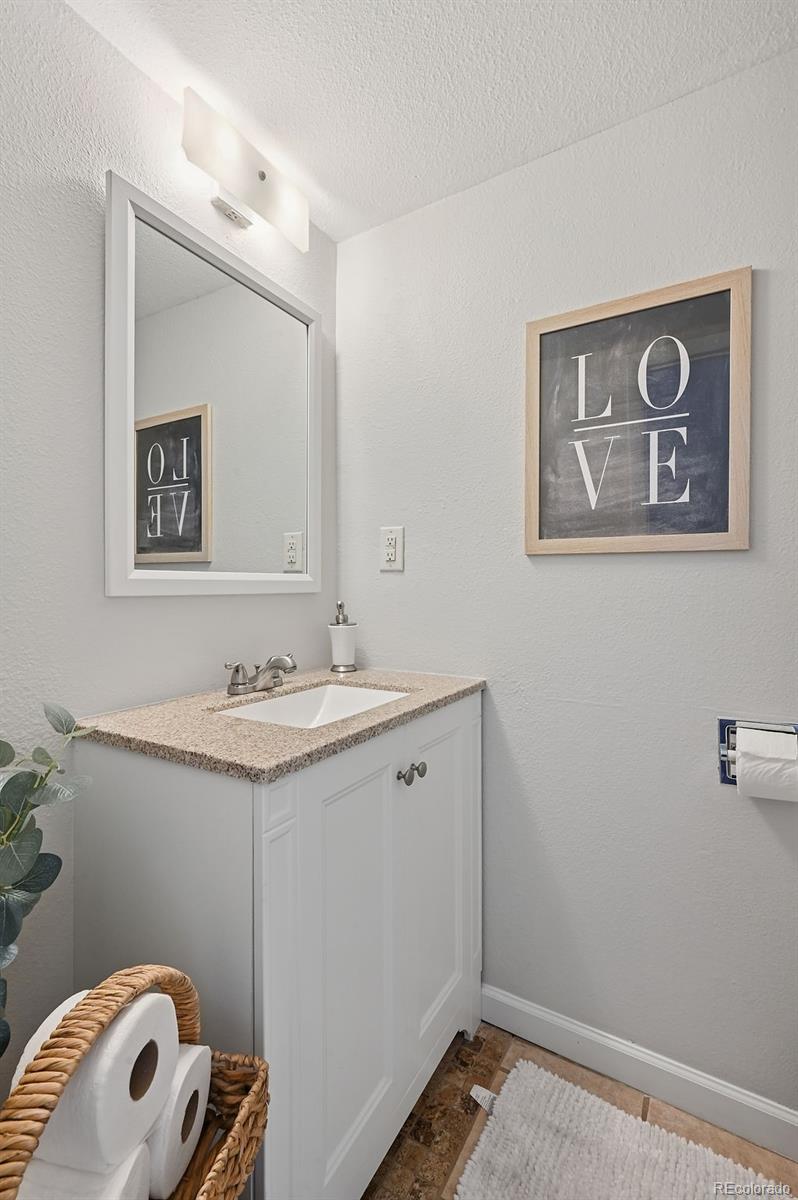 11423 W 17th Place Lakewood CO 80215