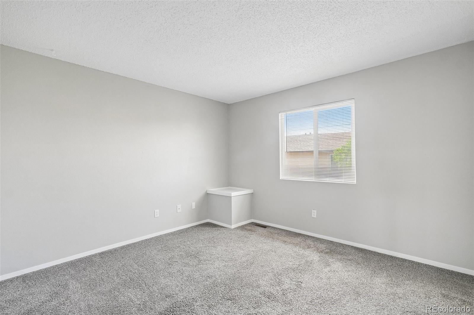 3027 Starlight Circle Colorado Springs CO 80916